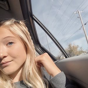 Meet your Posher, Brinley